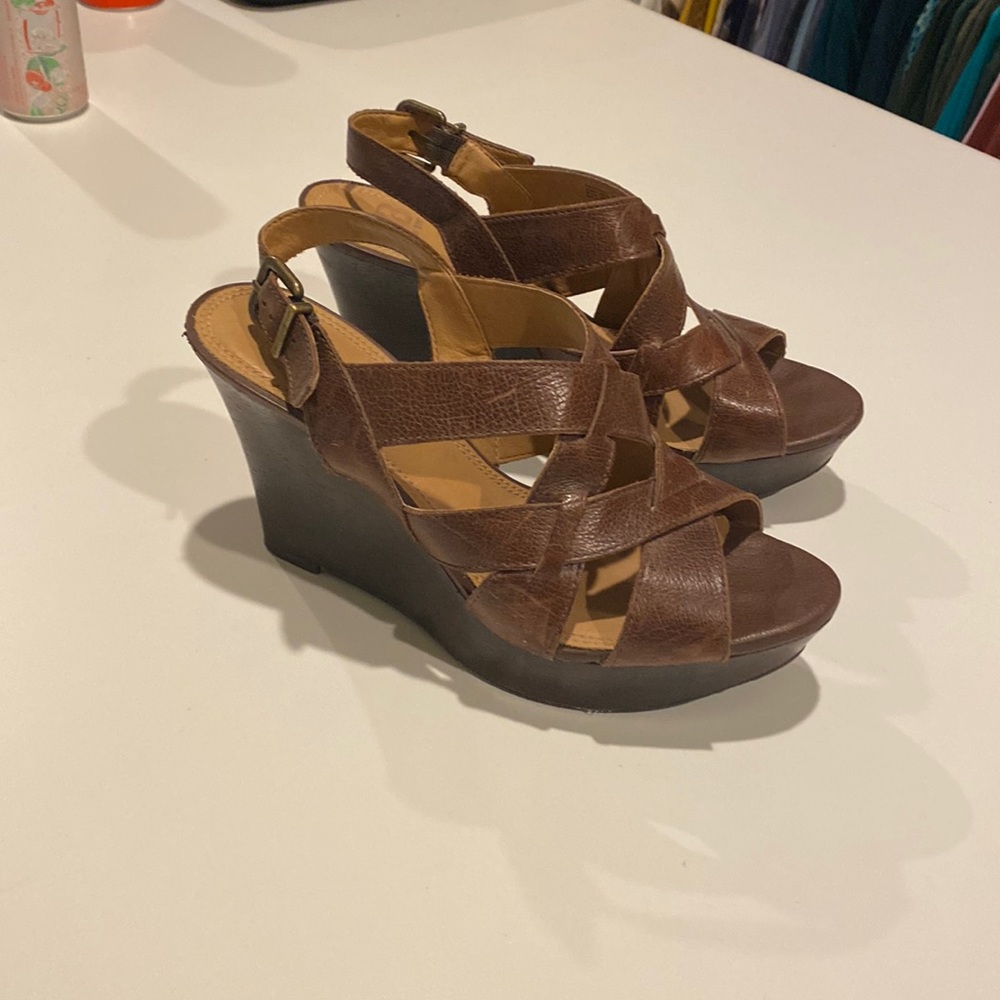 Gianni Bini wedge heels
